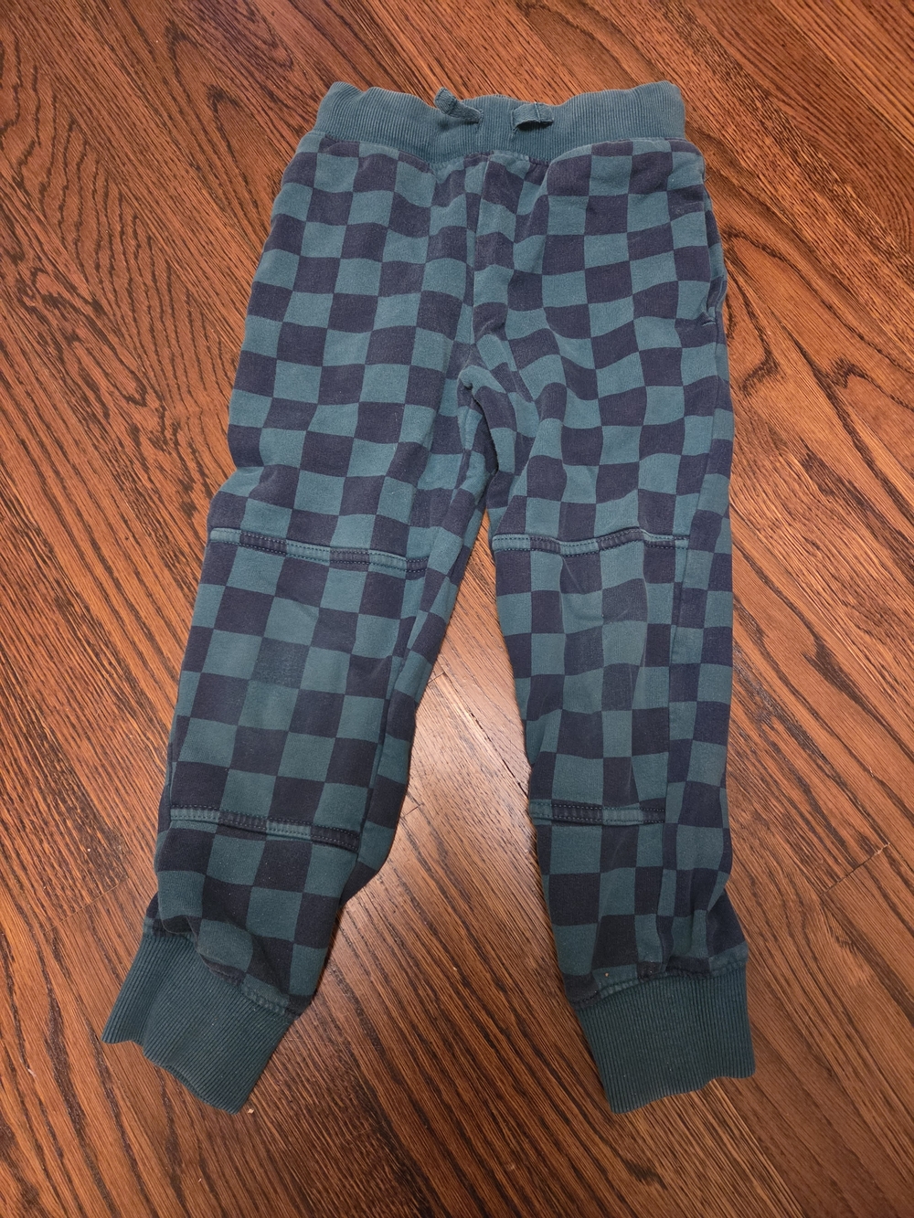 Hanna Andersson 110cm checkered joggers